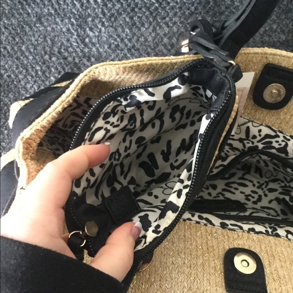 Brand New Jessica Simpson bag - Picture 5 of 7